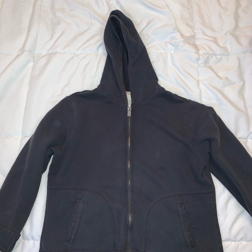 zip up hoodie